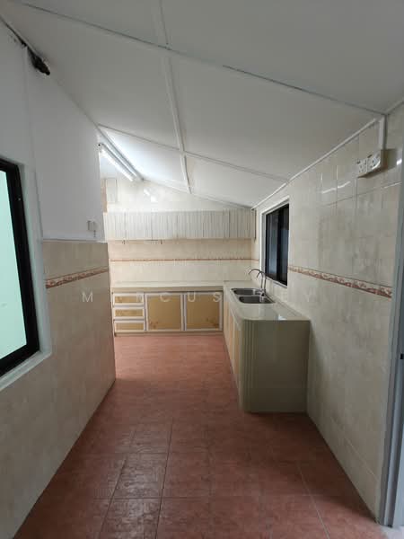1-storey Terraced House for Sale in Taman Sri Skudai (Skudai) - Marcus Tey - Kitchen - PropertyGuru.com.my