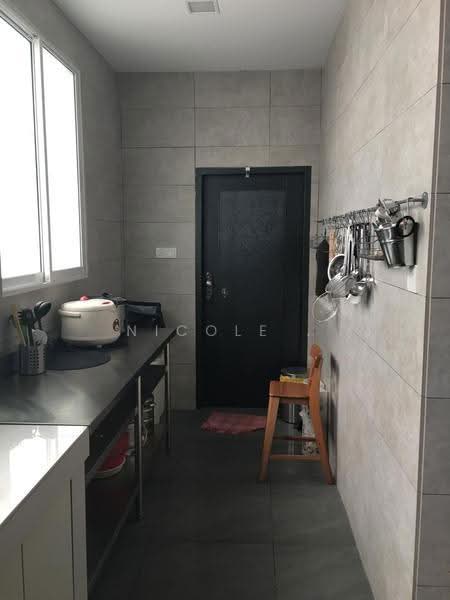 Rumah Teres 2.5-Tingkat untuk Dijual di One Sierra (Selayang) - Nicole . - Kitchen - PropertyGuru.com.my