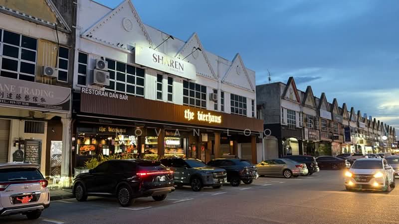 Kedai / Pejabat untuk Dijual di Batu Pahat (Johor) - Novan Loo - PropertyGuru.com.my