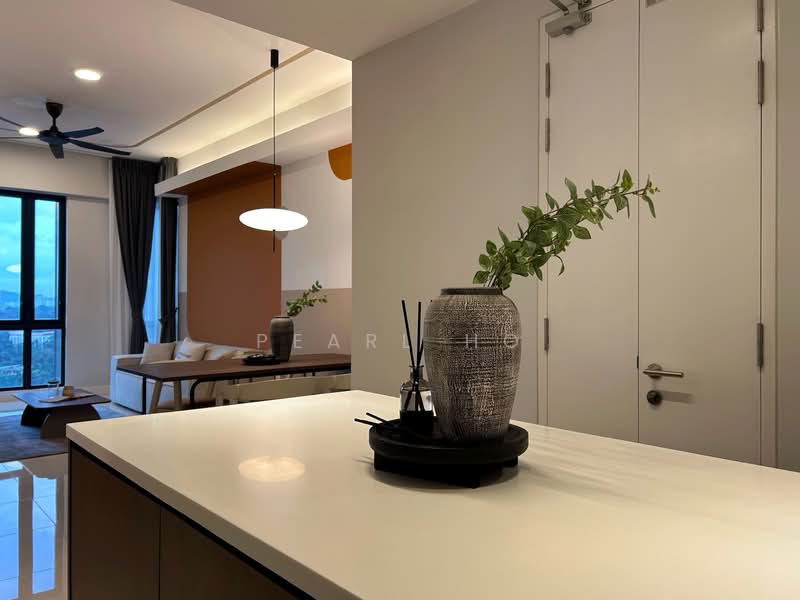 Servis Apartment untuk Disewa di The Sentral Suites - Pearl Ho - Living Room - PropertyGuru.com.my