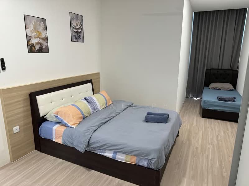 Untuk Dijual - The Podium