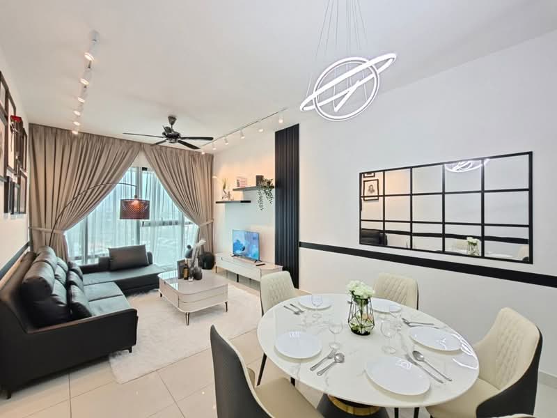 Servis Apartment untuk Dijual di Southkey Mosaic - Finn Aw - Living Room - PropertyGuru.com.my