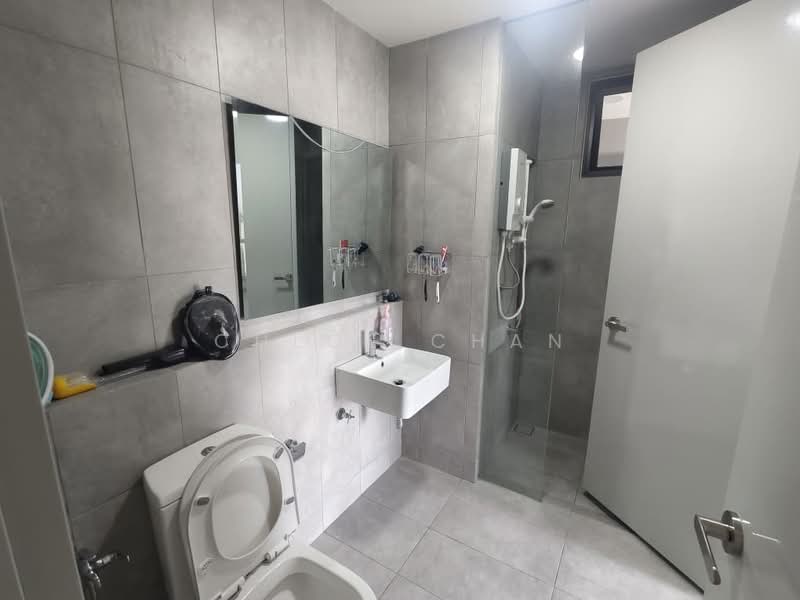 Servis Apartment untuk Dijual di Emerald 9 - Chloe Chan - Bathroom - PropertyGuru.com.my