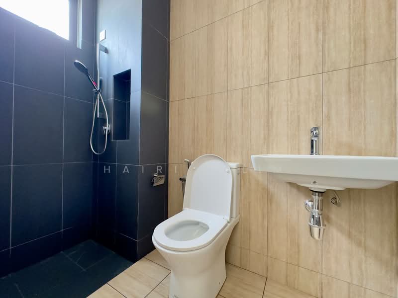 Rumah Teres 2 Tingkat untuk Dijual di Klang (Selangor) - Hairi Halim - PropertyGuru.com.my