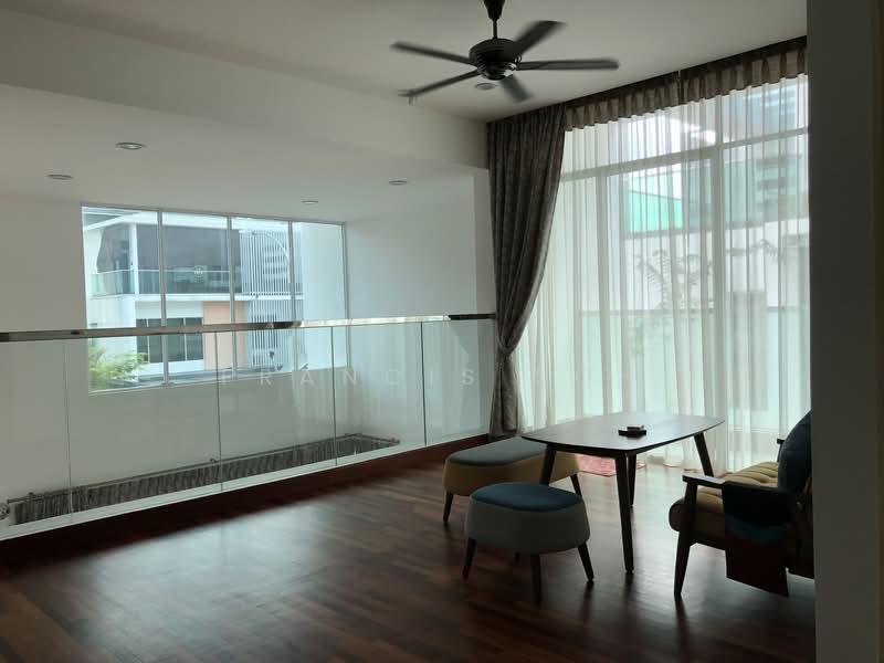 Rumah Berkembar untuk Dijual di Taman Damai Utama (Bandar Kinrara) - Francis Soh - Living Room - PropertyGuru.com.my