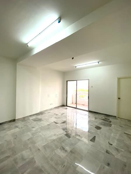 Condominium for Rent at Pelangi Indah Condominium - Kew . - PropertyGuru.com.my