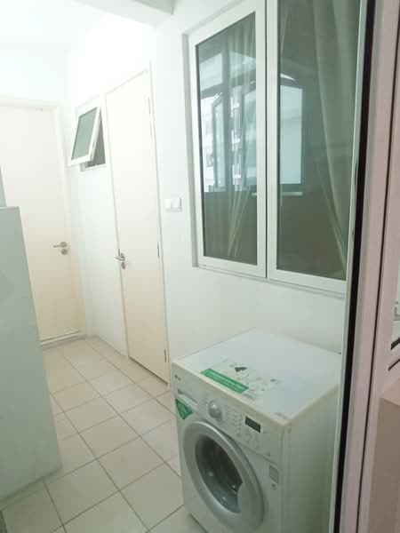 Kondominium untuk Disewa di Scenaria @ North Kiara Hills - Louis . - Interior - PropertyGuru.com.my