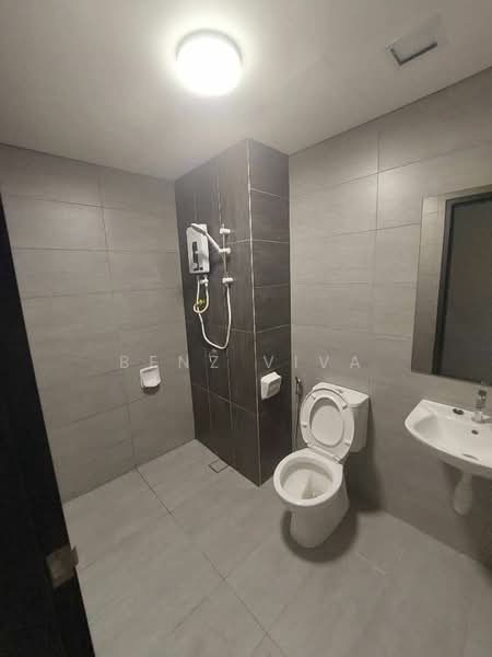 Service Residence for Sale at The New Duo @ Edumetro - Benz Viva - Bathroom - PropertyGuru.com.my