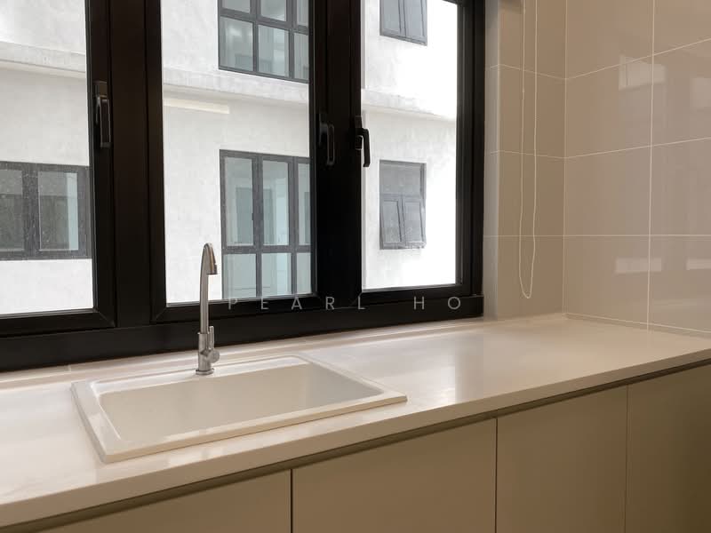 Condominium for Rent at Sky Condominium (Skyz Residence) - Pearl Ho - Kitchen - PropertyGuru.com.my