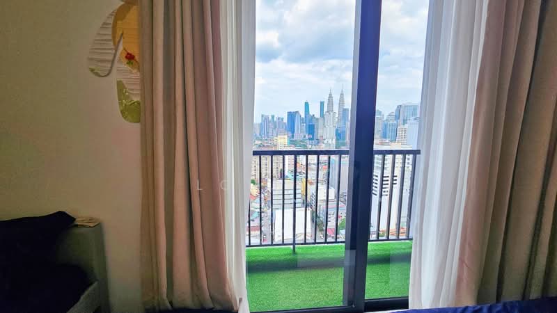 Servis Apartment untuk Disewa di Chambers - Louis . - Balcony - PropertyGuru.com.my