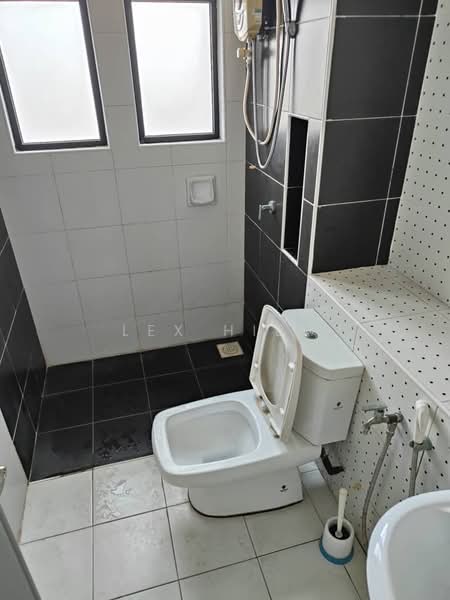 Servis Apartment untuk Disewa di The Sky Executive Suites - Lex Hiew - PropertyGuru.com.my