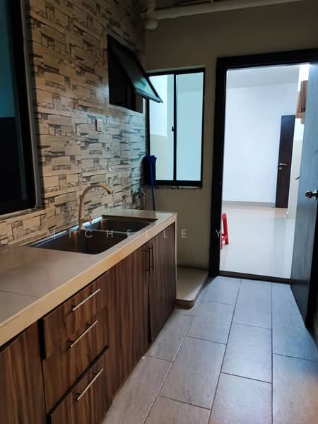 Service Residence for Rent at Saville Residence - Michelle Yun - Kitchen - PropertyGuru.com.my