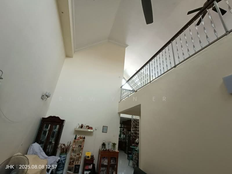 Rumah Teres 1.5 Tingkat untuk Dijual di Taman Rinting (Masai) - Siow Yan Er - Living Room - PropertyGuru.com.my