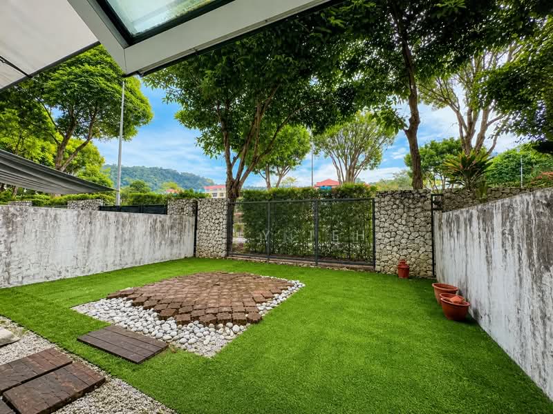 Terraced House for Sale in Tanjung Bungah (Penang) - Billy Teh - Garden - PropertyGuru.com.my