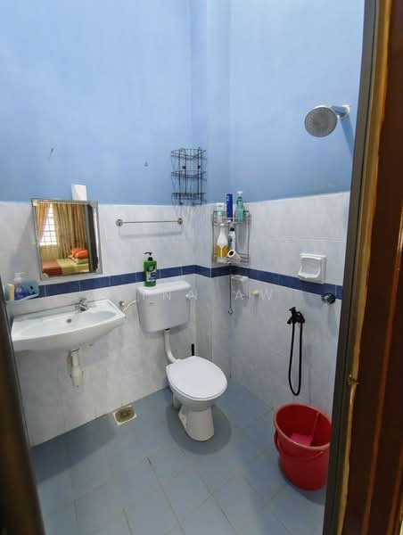 Rumah Teres 1 Tingkat untuk Dijual di Iskandar Puteri (Nusajaya) (Johor) - Finn Aw - Bathroom - PropertyGuru.com.my