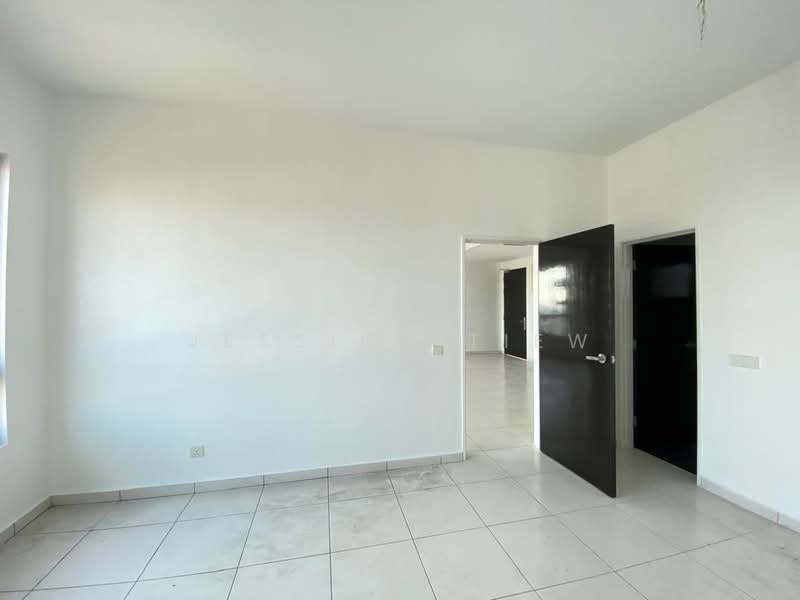 Service Residence for Sale at Sky View - Jessica Tiew - PropertyGuru.com.my