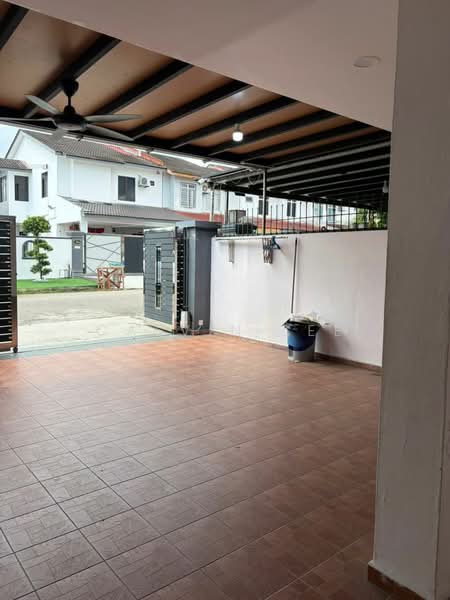 Rumah Teres 1 Tingkat untuk Disewa di Taman Puteri Wangsa (Ulu Tiram) - Calvin Lee - PropertyGuru.com.my