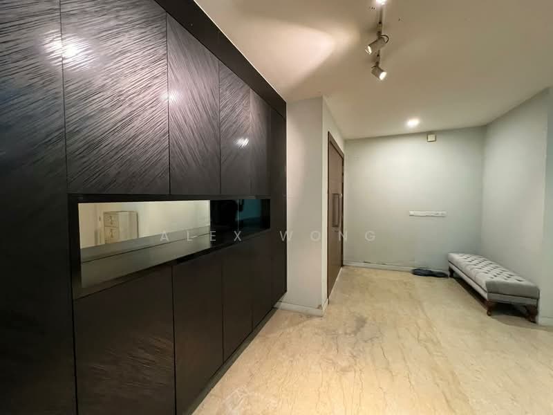 Rumah Banglo untuk Disewa di Kuchai Lama (Kuala Lumpur) - Alex Wong - Entrance - PropertyGuru.com.my
