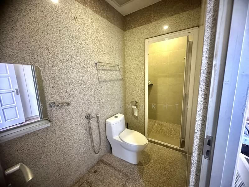 Semi-Detached House for Sale in Ukay Perdana (Ulu Kelang) - Syakila Mokhtar - Bathroom - PropertyGuru.com.my