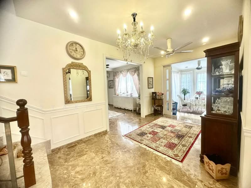 Semi-Detached House for Sale in Ukay Perdana (Ulu Kelang) - Syakila Mokhtar - Entrance - PropertyGuru.com.my