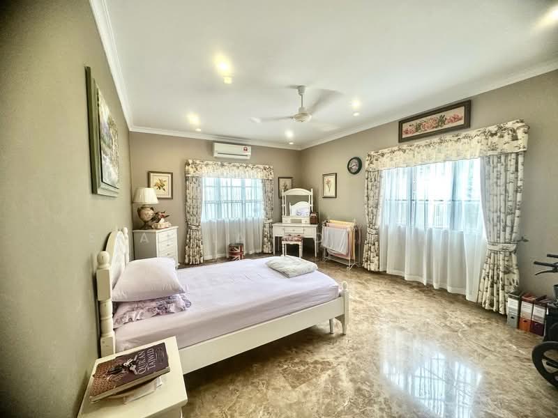 Semi-Detached House for Sale in Ukay Perdana (Ulu Kelang) - Syakila Mokhtar - Bedroom - PropertyGuru.com.my