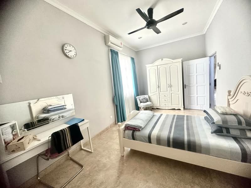 Semi-Detached House for Sale in Ukay Perdana (Ulu Kelang) - Syakila Mokhtar - Bedroom - PropertyGuru.com.my