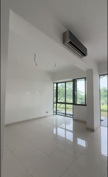 Kondominium untuk Dijual di The View @ Serai Saujana - Maureen Ooi - Living Room - PropertyGuru.com.my