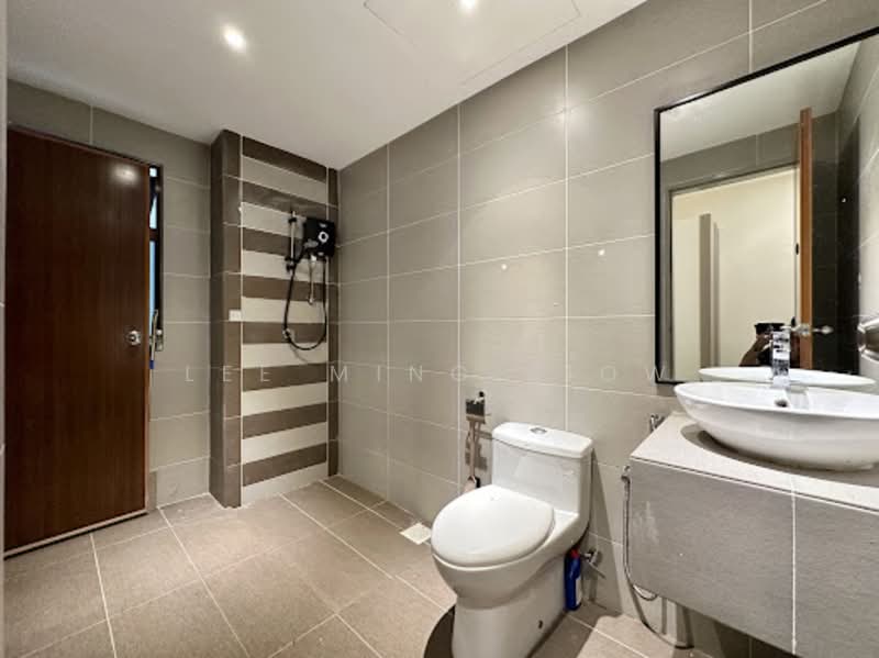 Service Residence for Sale at G Residence - Lee Ming Siow - Bathroom - PropertyGuru.com.my