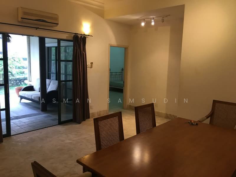 Rumah Banglo untuk Disewa di Shah Alam (Selangor) - Asman Samsudin - Living Room - PropertyGuru.com.my