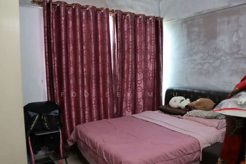 Kondominium untuk Disewa di The Zest @ Kinrara 9 - Foo Sek Mou - Bedroom - PropertyGuru.com.my