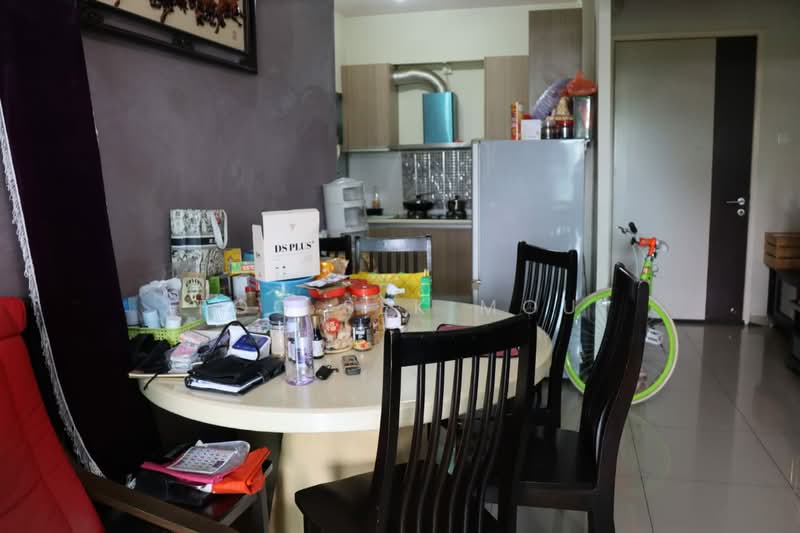 Kondominium untuk Disewa di The Zest @ Kinrara 9 - Foo Sek Mou - Dining Room - PropertyGuru.com.my