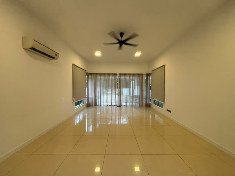 Rumah Banglo untuk Disewa di Iskandar Puteri (Nusajaya) (Johor) - Tan Bing Yi - Living Room - PropertyGuru.com.my