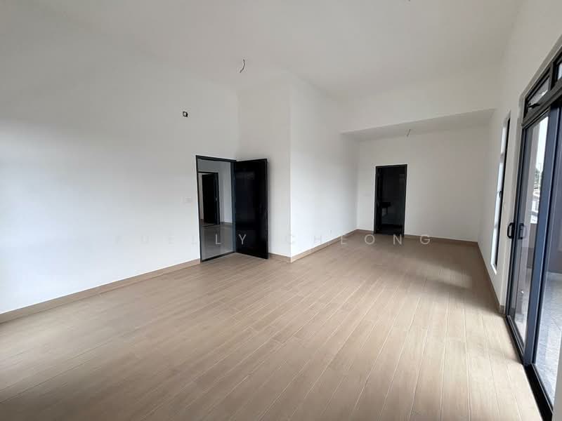 Semi-Detached House for Sale in Bandar Uda Utama (Johor Bahru) - Xuelly Cheong - Living Room - PropertyGuru.com.my