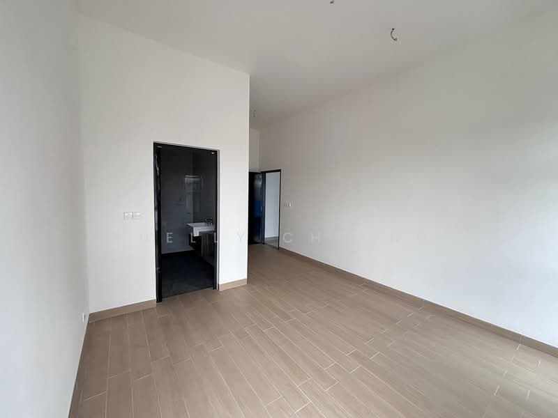 Semi-Detached House for Sale in Bandar Uda Utama (Johor Bahru) - Xuelly Cheong - Interior - PropertyGuru.com.my