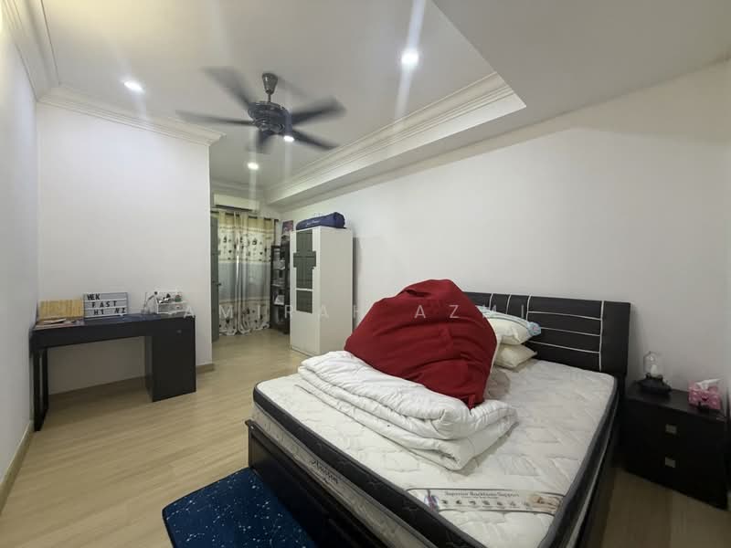 Rumah Teres 2 Tingkat untuk Dijual di Seksyen 4 (Shah Alam) - Amirah Azmi - PropertyGuru.com.my
