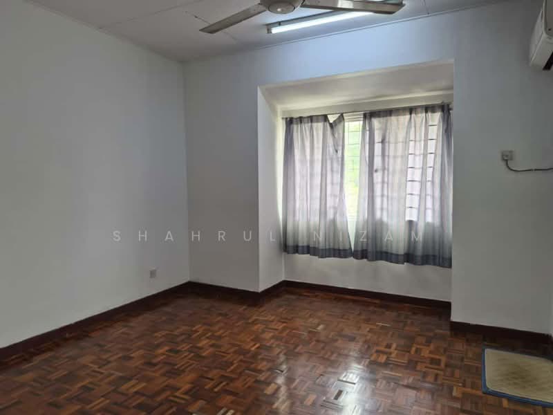 2-storey Terraced House for Sale in Shah Alam (Selangor) - Shahrul Nizam - PropertyGuru.com.my