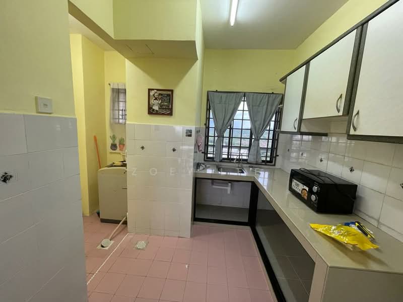 Apartment for Rent at Seri Mutiara Apartment - Zoey Lee - Kitchen - PropertyGuru.com.my