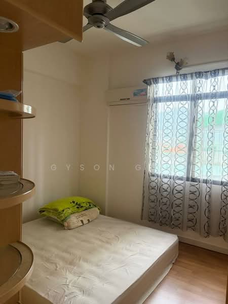 Kondominium untuk Disewa di Sunny Ville Condominium - Gyson Goh - Bedroom - PropertyGuru.com.my