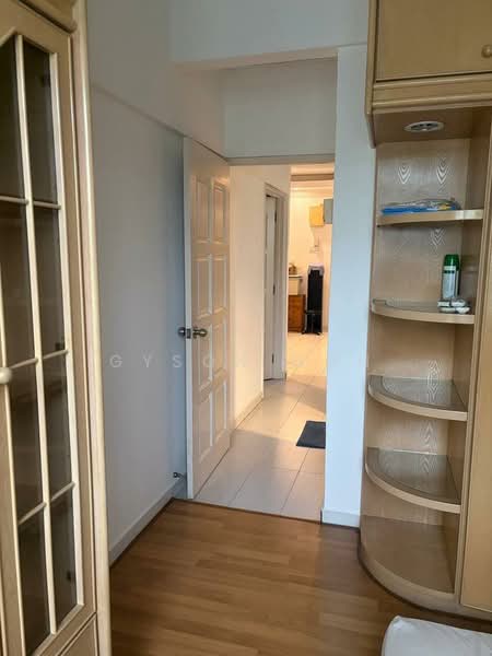Kondominium untuk Disewa di Sunny Ville Condominium - Gyson Goh - Corridor - PropertyGuru.com.my