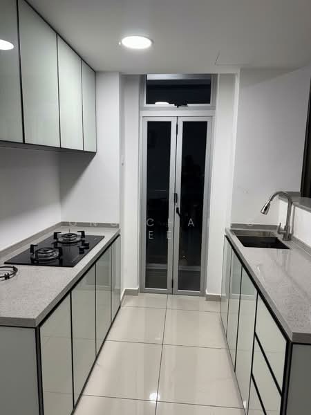 Service Residence for Rent at Midas @ Seri Alam - Hong Charng Lee - Kitchen - PropertyGuru.com.my