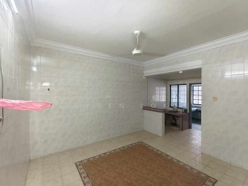2-storey Terraced House for Sale in Shah Alam (Selangor) - Jayden Loke - Kitchen - PropertyGuru.com.my