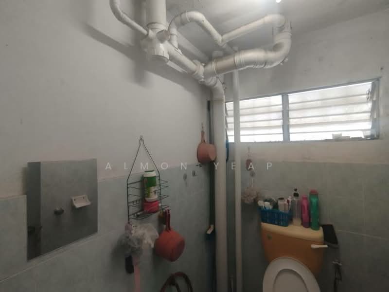 Pangsapuri untuk Dijual di Jasmin Apartment - Almon Yeap - Bathroom - PropertyGuru.com.my