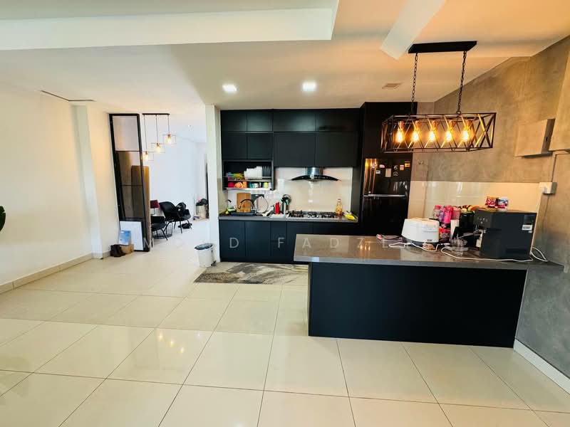 2-storey Terraced House for Sale in Shah Alam (Selangor) - Mohd Fadzli - Kitchen - PropertyGuru.com.my