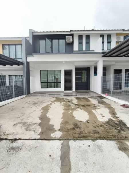 2-storey Terraced House for Sale in Johor Bahru (Johor) - Jane Ngoi - Exterior - PropertyGuru.com.my