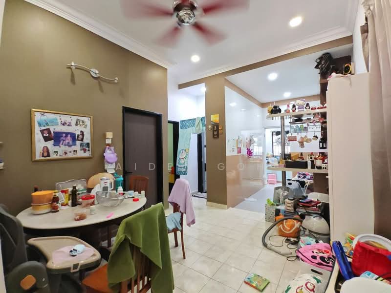 Rumah Teres 1 Tingkat untuk Dijual di Taman Rinting (Masai) - Aiden Goh - Living Room - PropertyGuru.com.my