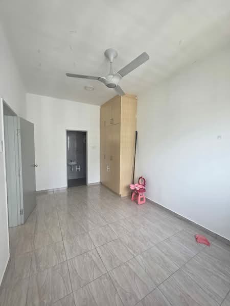 For Rent - Putra Impian