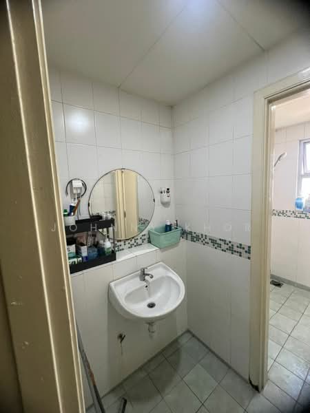 Kondominium untuk Disewa di Seri Maya Condominium - Johnny Khor - Bathroom - PropertyGuru.com.my