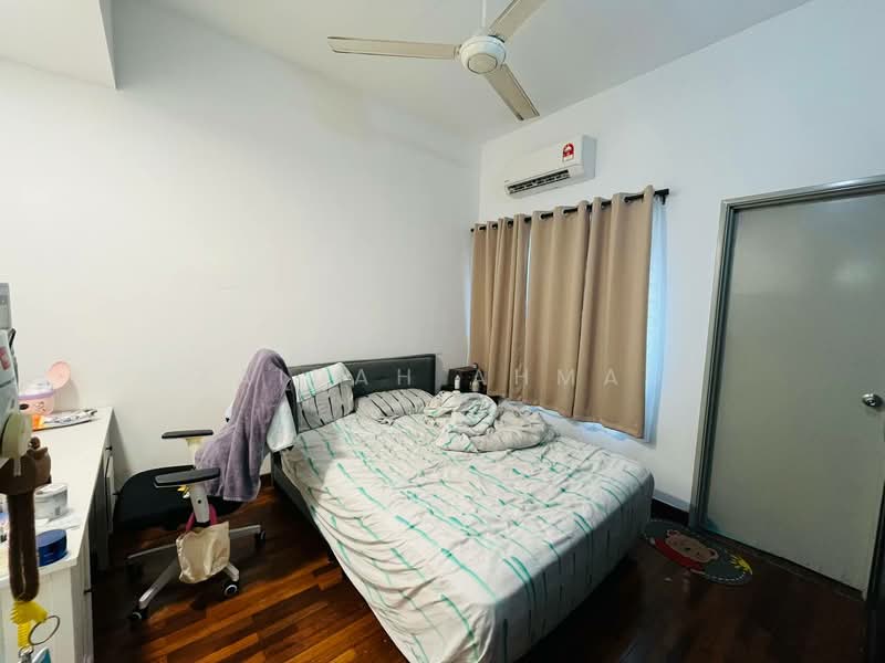 Rumah Teres 2 Tingkat untuk Disewa di Sering Ukay (Ampang) - Zaidah Ahmad - Bedroom - PropertyGuru.com.my