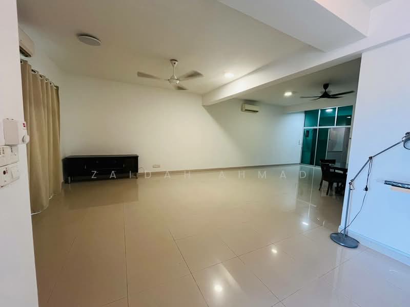 Rumah Teres 2 Tingkat untuk Disewa di Sering Ukay (Ampang) - Zaidah Ahmad - Living Room - PropertyGuru.com.my