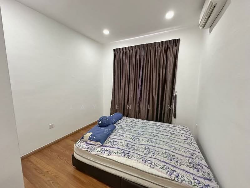 Pangsapuri untuk Dijual di Nusa Heights (Nusa Puncak) - Jayden Lim - Bedroom - PropertyGuru.com.my